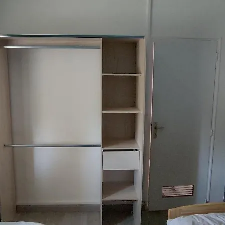 Holiday home Maison Avec Piscine Tour De France Le 11 Et 12 Juillet